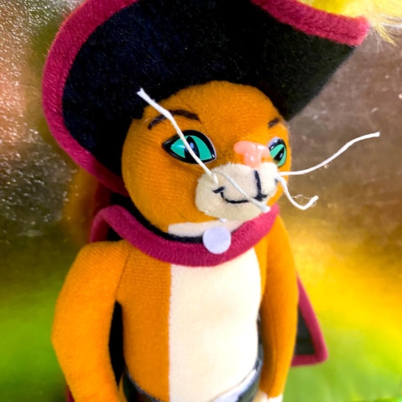 SHREK 2 VTG 2004 PUSS IN BOOTS COLLECTIBLE PLUSH DREAMWORKS 9.5” - Picture 4 of 12